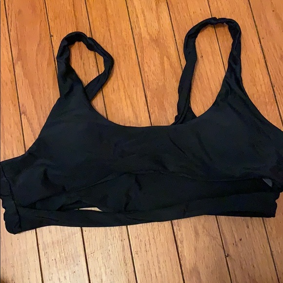 Bikini - Picture 4 of 4